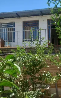خانه باغ کنج کوه نزدیک پاییزان