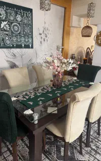 میزناهار خوری