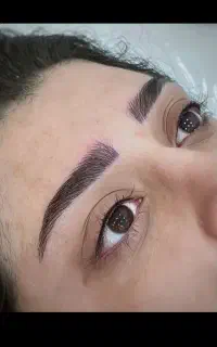آرایش دائم توسط مربی