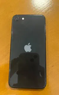 ایفون se 2020