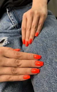 خدمات کاشت و آموزش ناخن