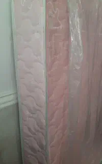 تشک طبی فنری رویال بسیار تمیز