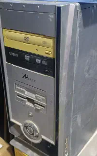 تعدادی قطعات کامپیوتر