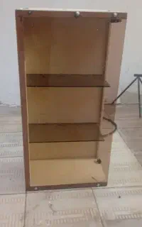 کابینت شیشه ای