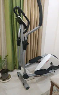 دوچرخه ثابت و مسگری