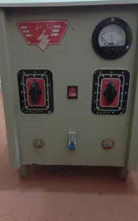 دستگاه شارژر باطری