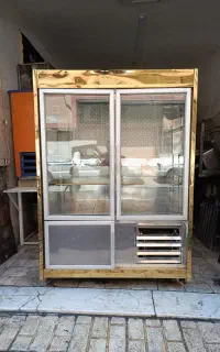 یخچال ایستاده پشت بسته سه درب در حد نو