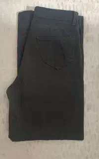بلوز گیپور در حد نو وشلواز چهل و شش لی در حد نو