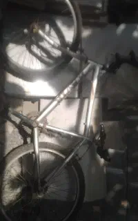 دوچرخه ۲۴