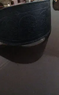 کمربند چرم باشگاهی