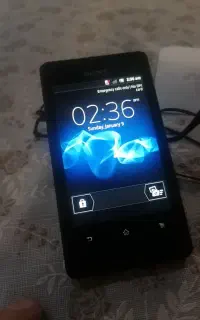sony experia go و don't Ericsson w350i