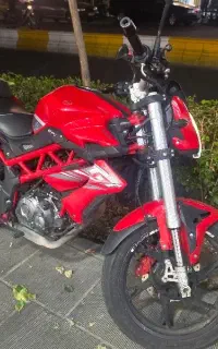 بنلی نیو فیس  BENELLI TNT150i