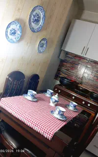 میز ناهار خوری چوبی4نفره