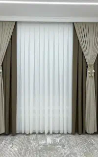 فروشنده خانم