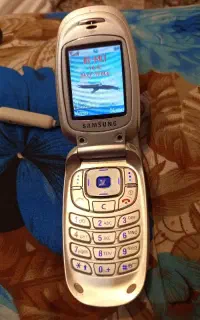 گوشی سامسونگ گلگسونی عتیقه کره