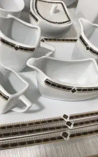سرویس ۱۸ نفره چینی آنتیک پارمیس