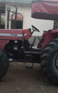 تراکتور مدل 475