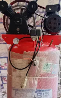 پمپ باد ۲۵۰ لیتری
