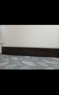 میز تلویزیون دیواری
