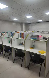سالن مطالعه دخترانه روبیس
