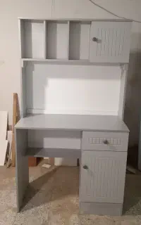 تمام میز تحریر