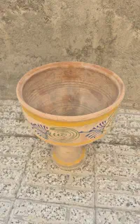 گلدان سفالی بزرگ وتمیز