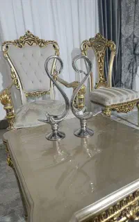 دو عددمجسمه قو زیبا