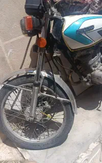 150 سی سی 5 دنده استارتی