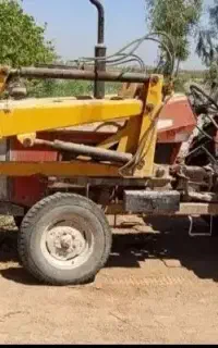 تراکتور فرگوسن ۲۸۵ مدل ۱۳۸۵