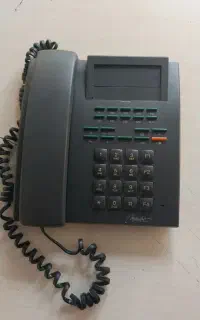 تلفن رومیزی