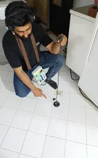 نشت یابی ترکیدگی لوله نم و رطوبت با (دستگاه)تخصصی