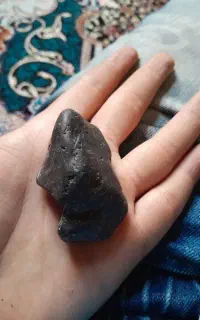 سنگ مشکوک به شهاب سنگ