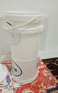 سطل سفید