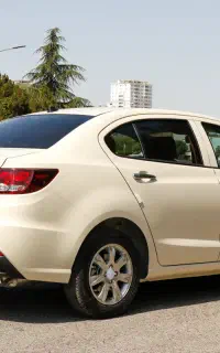 شاهین اتومات مدل ۱۴۰۴(cvt) سانروف دار