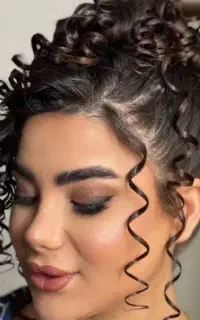 میکاپ فقط 800 ماندگاری بالا،با بعدسازی صورت