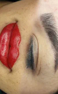 انجام خدمات زیبایی