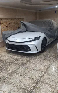 فروش یک دستگاه تویوتا کمری