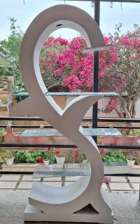 دکور و بار