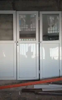 درب سرویس حمام دستشویی