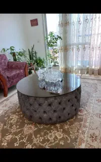 میز جلو مبلی پافر همراه شیشه