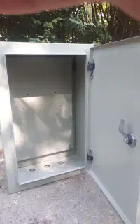 تابلوی برق فلزی۱۶*۳۰*۴۵