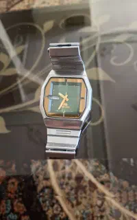 یکعددساعت سیکو۵اصل ژاپن باقدمت۵۰سال