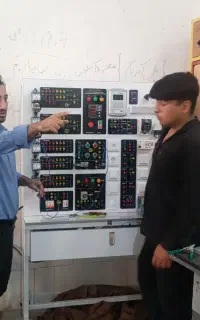 آموزش برق صنعتی