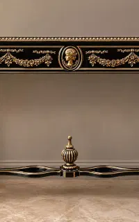 کنسول لوکس