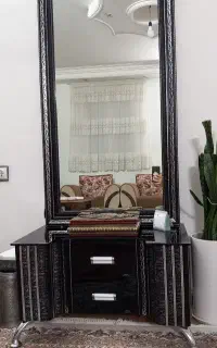 اینه و کنسول