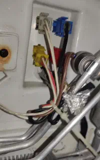خدمات فنی مهندسی،تعمیر تخصصی یخچال‌فریزر ولباسشویی