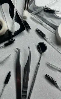 اموزش اکستنشن مژه و لیفت و لمینت مژه و ابرو