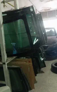 شیشه اتومبیل لطفی