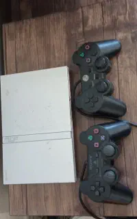 یک عدد ps2  سالم