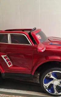ماشین شارژی بی ام و کنترلی
